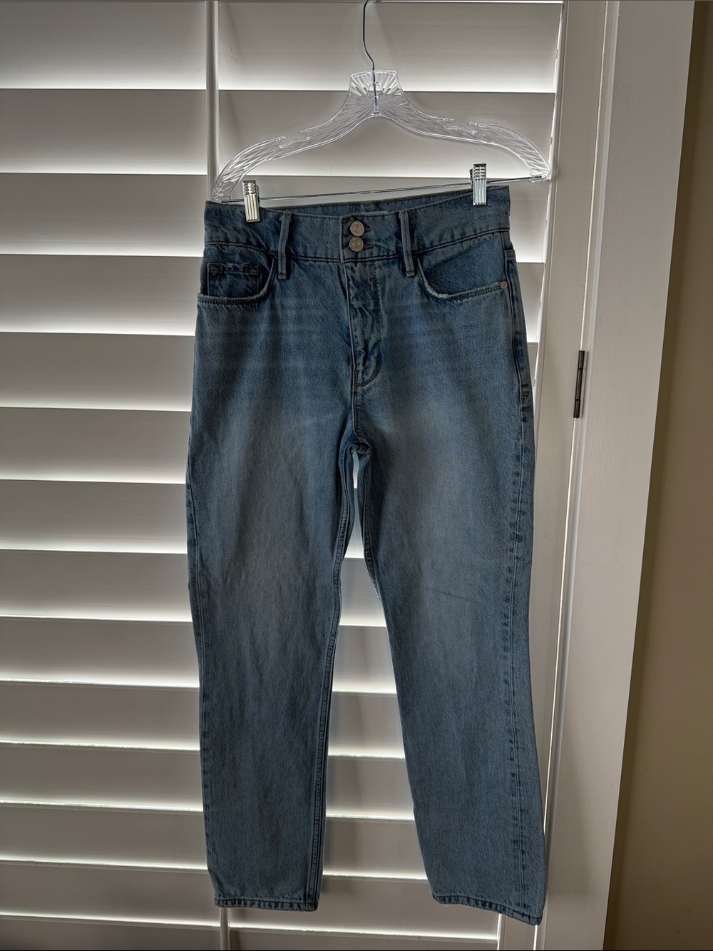Frame Denim Women's Straight-Leg Jeans in Medium Blue